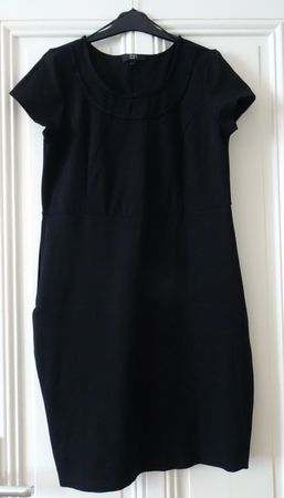 Robe noire C&A Yessica pure taille L