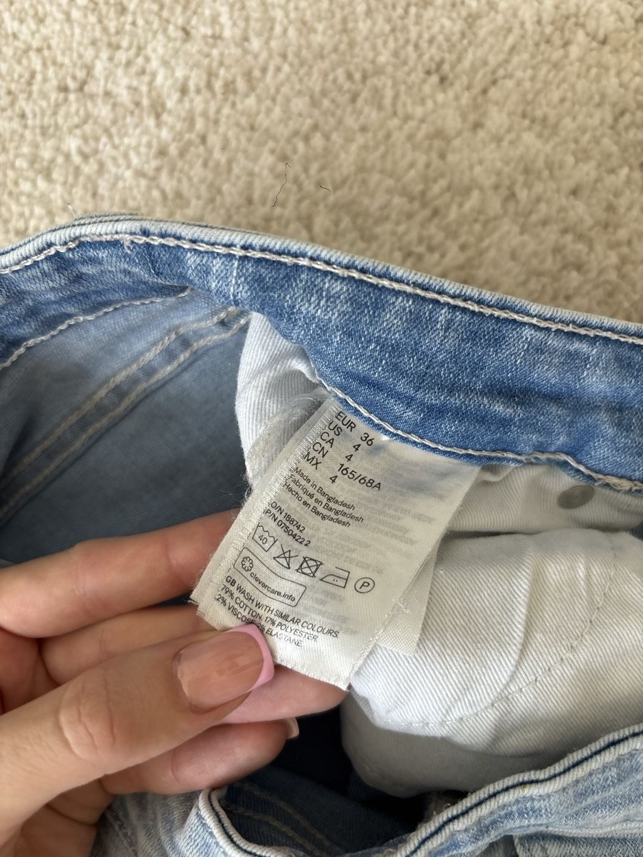 H&M Jeans: Jeans H&M Grösse 36 hellblau blau – Usato da Basel venduto da mic_5258 2