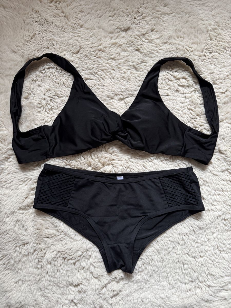 Maillots de bain & Bikinis: Bikini schwarz, Grösse S – D'occasion à Haldenstein par ana_b8c7