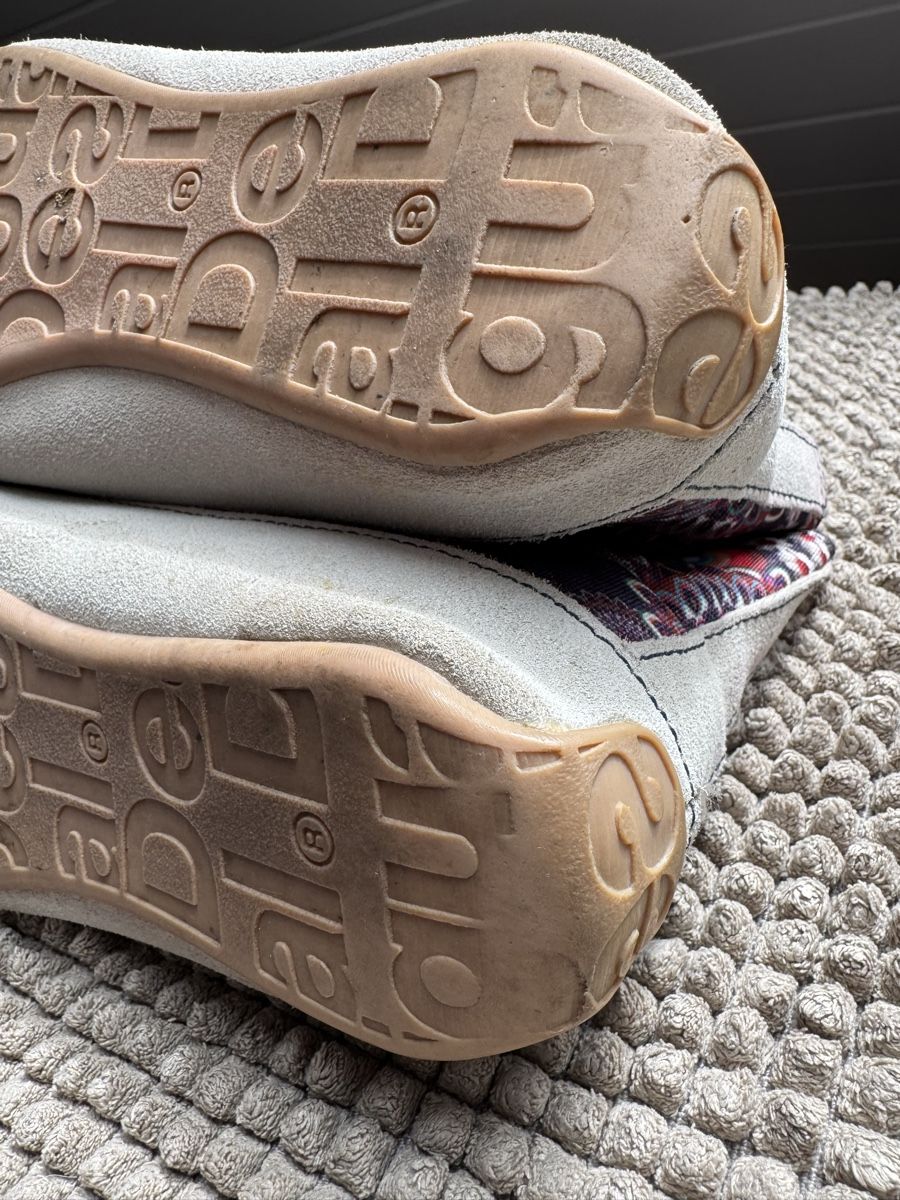 Desigual Damenschuhe: Desigual Sneaker, Turnschuhe Gr 37 – Gebraucht aus Lotzwil von Tgdromad 5