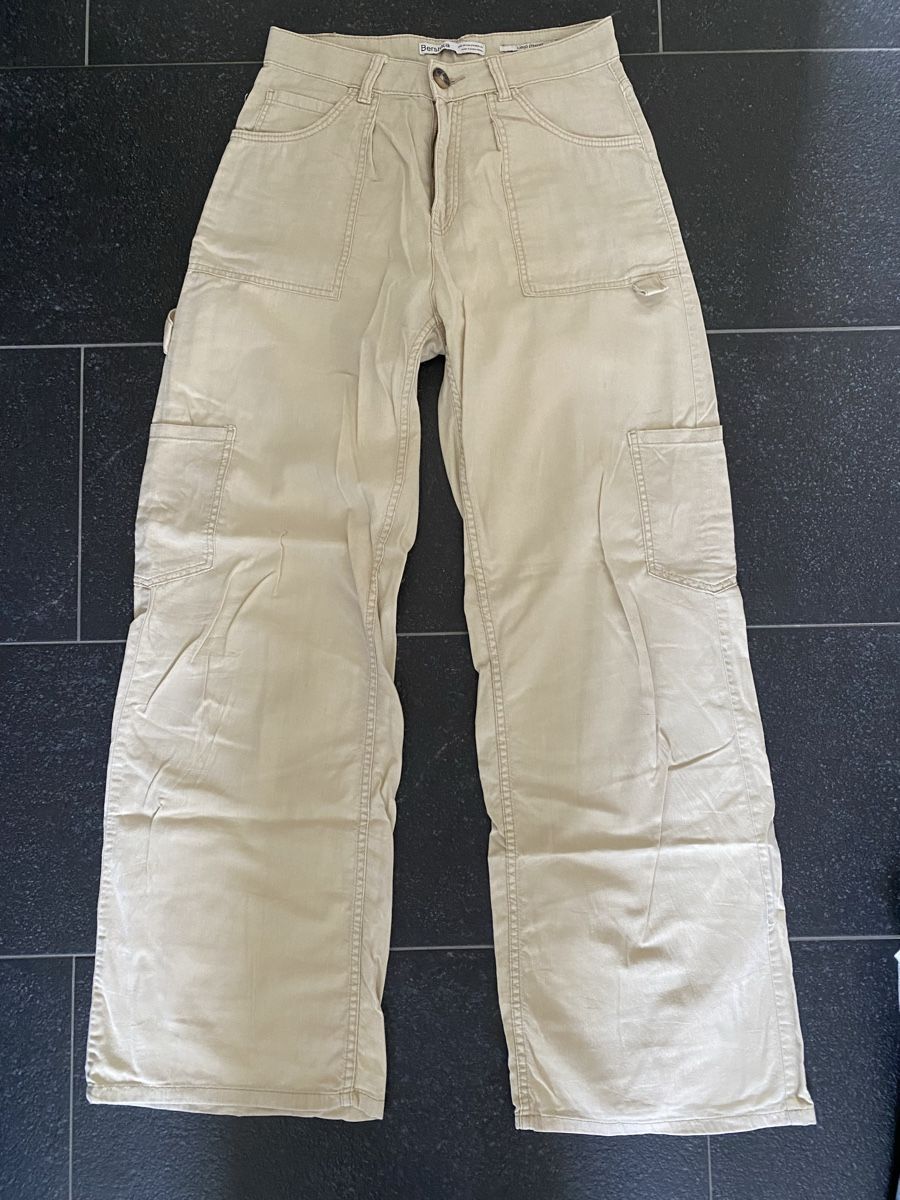 Bershka Hosen: Cargo-Hose Bershka  – Gebraucht aus Lützelflüh-Goldb von flu_q9tg 1