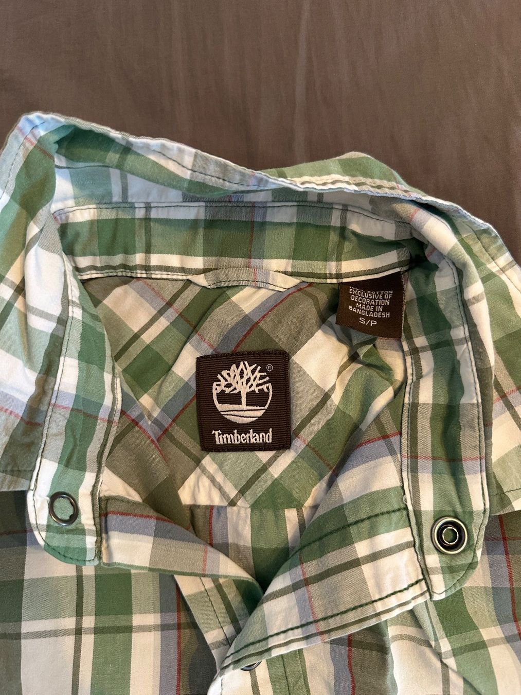 Lotti di vestiti: Kleiderpaket Hemden und Pulli - Timberland, Wrangler etc. – Usato da Schlieren venduto da muederodermatt 5