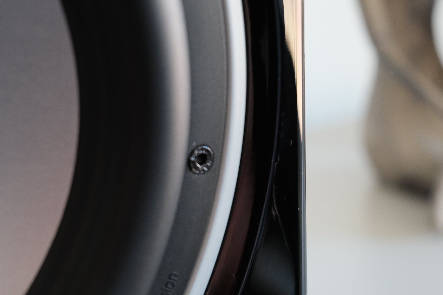Dali Lautsprecher: DALI Sub E-9F Subwoofer – Gebraucht aus Oberwil-Lieli von FHU92 4
