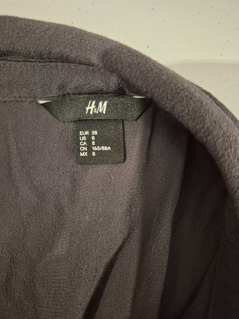 H&M Kleider: H&M Hemdkleid, Grösse 38, Grau, neuwertig – Neu (gemäss Beschreibung) aus La Neuveville von Vestiaire_2011 1