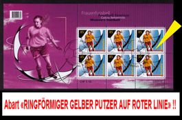 2007_1228_FRAUENFUSSBALL_Zierbogen_Abart GELBER PUTZER_ET !!