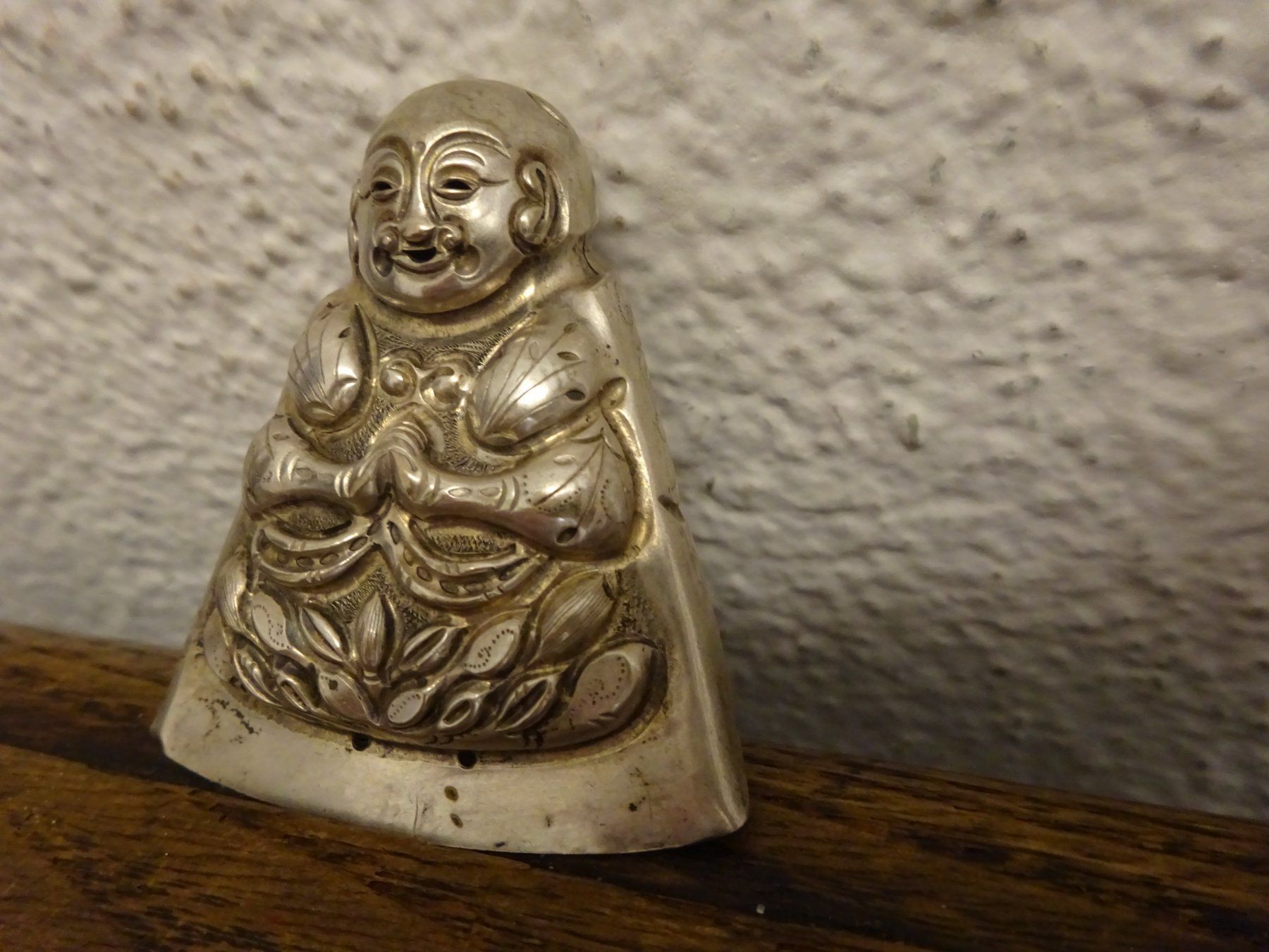Sculture & Statue: Antiker Buddah Silberblech China – Usato da Oetwil am See venduto da Golfsud 2