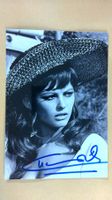 Claudia Cardinale, Original Autogramm auf Foto in s/w