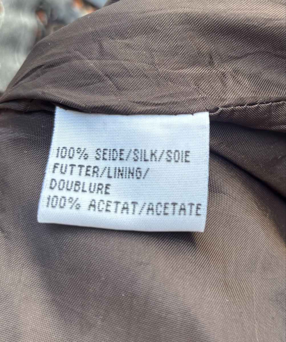 Peter Hahn Giacche: Peter Hahn Übergangsjacke 100 % Seide, Gr. 42 (DE) – Usato da Rheinfelden venduto da Jeva-Anna 2