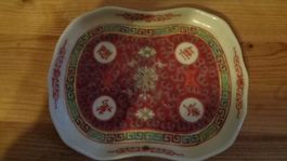 Hübscher Keramikteller aus China