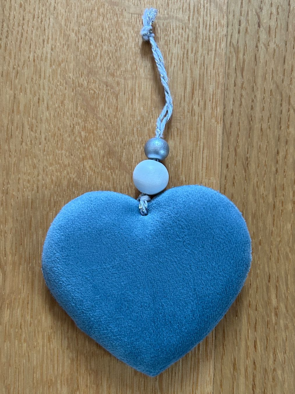 Tutte le decorazioni: Blaues Plüschherz ca. 8 x 8 x 1cm – Usato da Ostermundigen venduto da Chuerbis