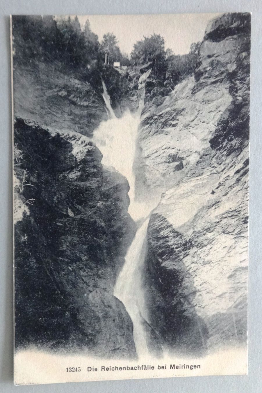 Cartes postales: Die Reichenbachfälle bei Meiringen – D'occasion à Fétigny par Billy2miny