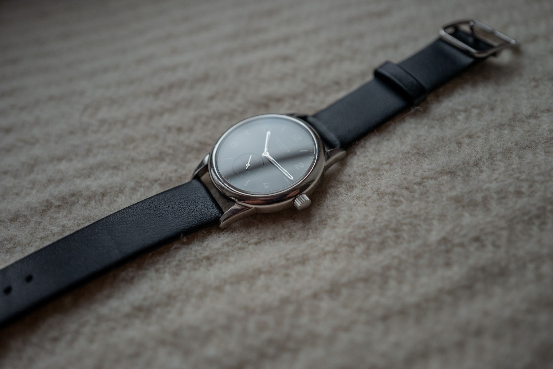 Nomos Orologi: Nomos Club Dunkel Automatic Glasboden – Usato da Celerina venduto da KXZ 4
