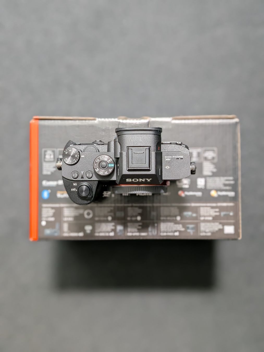 Sony Kamera: Sony a7R III Mirrorless Camera Body – Neu (gemäss Beschreibung) aus Baar von zah_6f9l 2