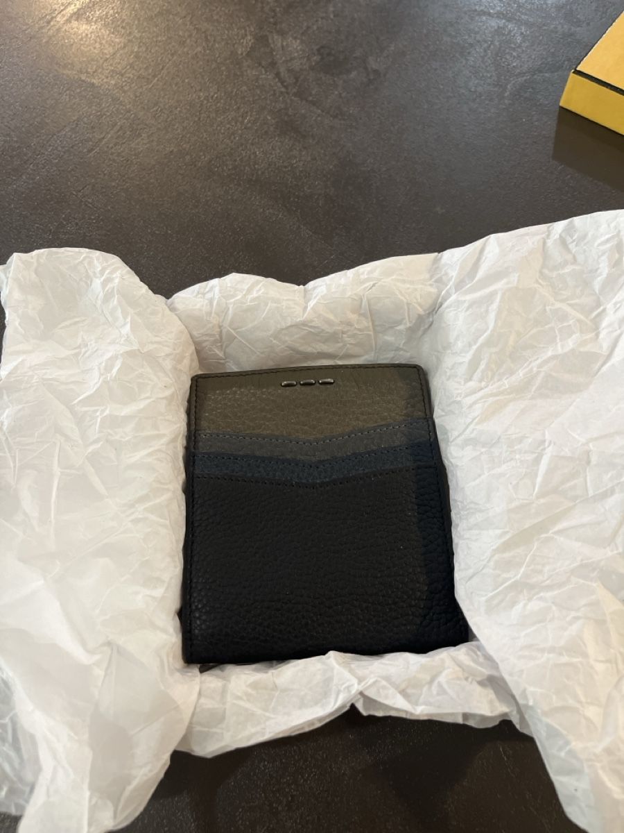 Fendi Portafogli: Porte cartes/billets FENDI – Usato da Prangins venduto da Rodard8 4