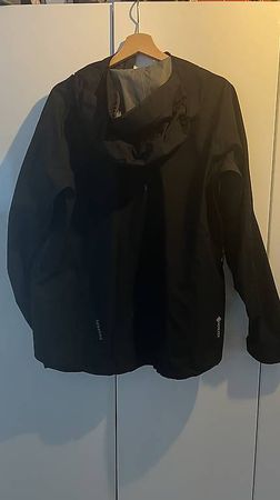 Norrøna Falketind Gore-Tex Jacke ? Schwarz ? Grösse M