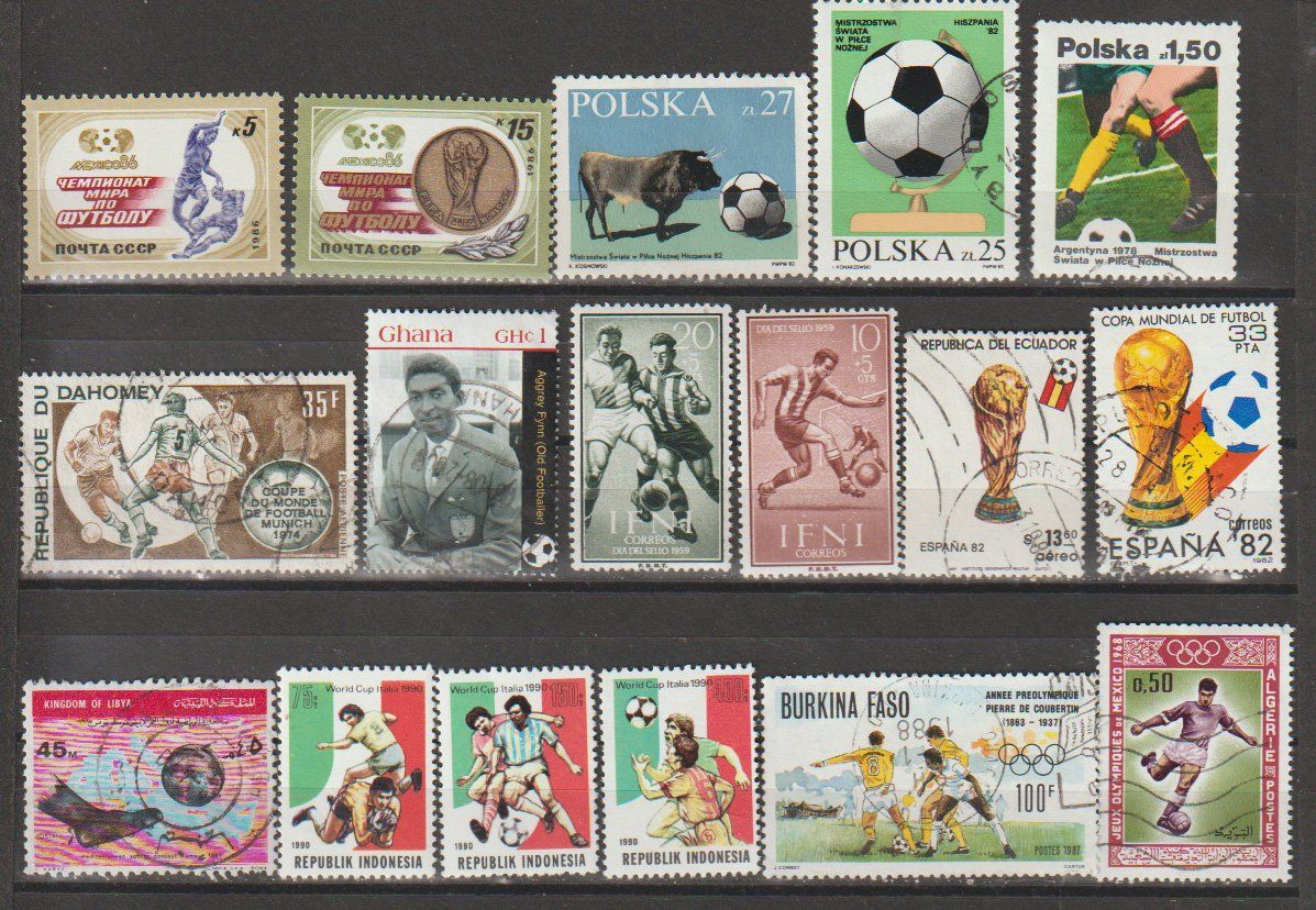 Alle Briefmarken: Timbre football divers pays collection – Gebraucht aus Crans-Montana von kira56