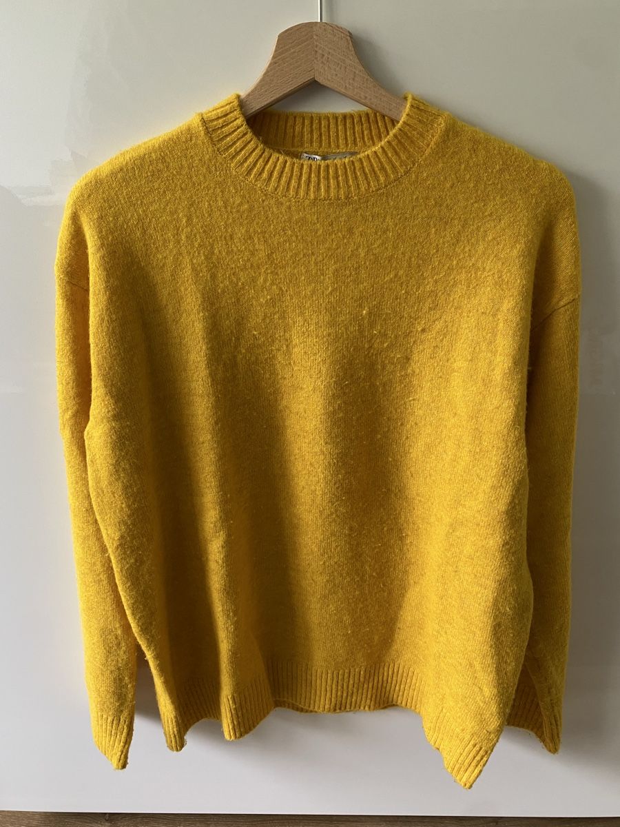 Zara Maglioni & Felpe: Size M - Zara - Mustard Yellow Sweater – Usato da Eggersriet venduto da damian.hug