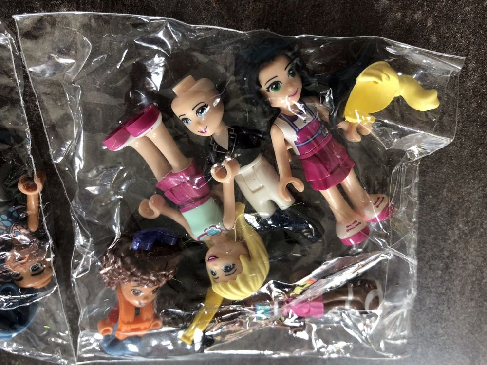 Lego Jouets: Lego Friends figürli,ganz neu,noch eingepackt – Neuf avec emballage d'origine à Subingen par Bea8 3