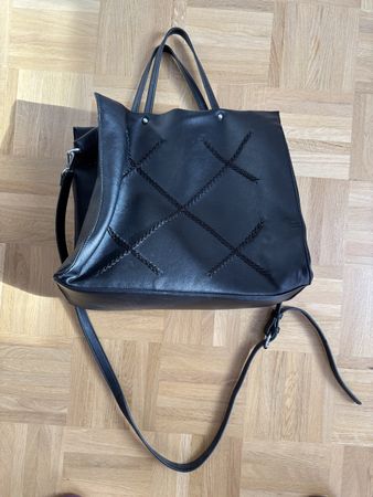 Handtasche