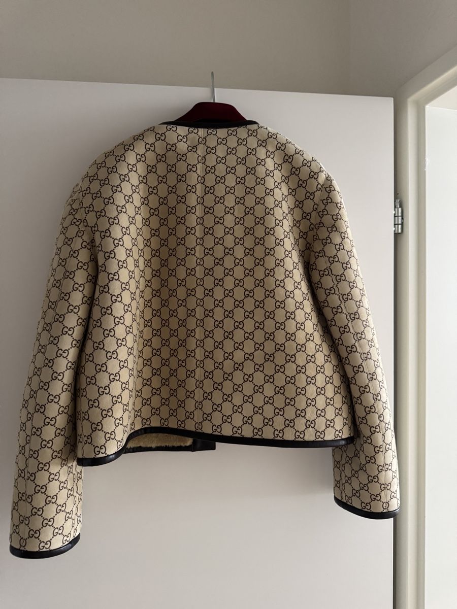 Gucci Vestes: Gucci Jacke mit innen Fell – Neuf avec emballage d'origine à Neuenhof par ili_l5qv 6