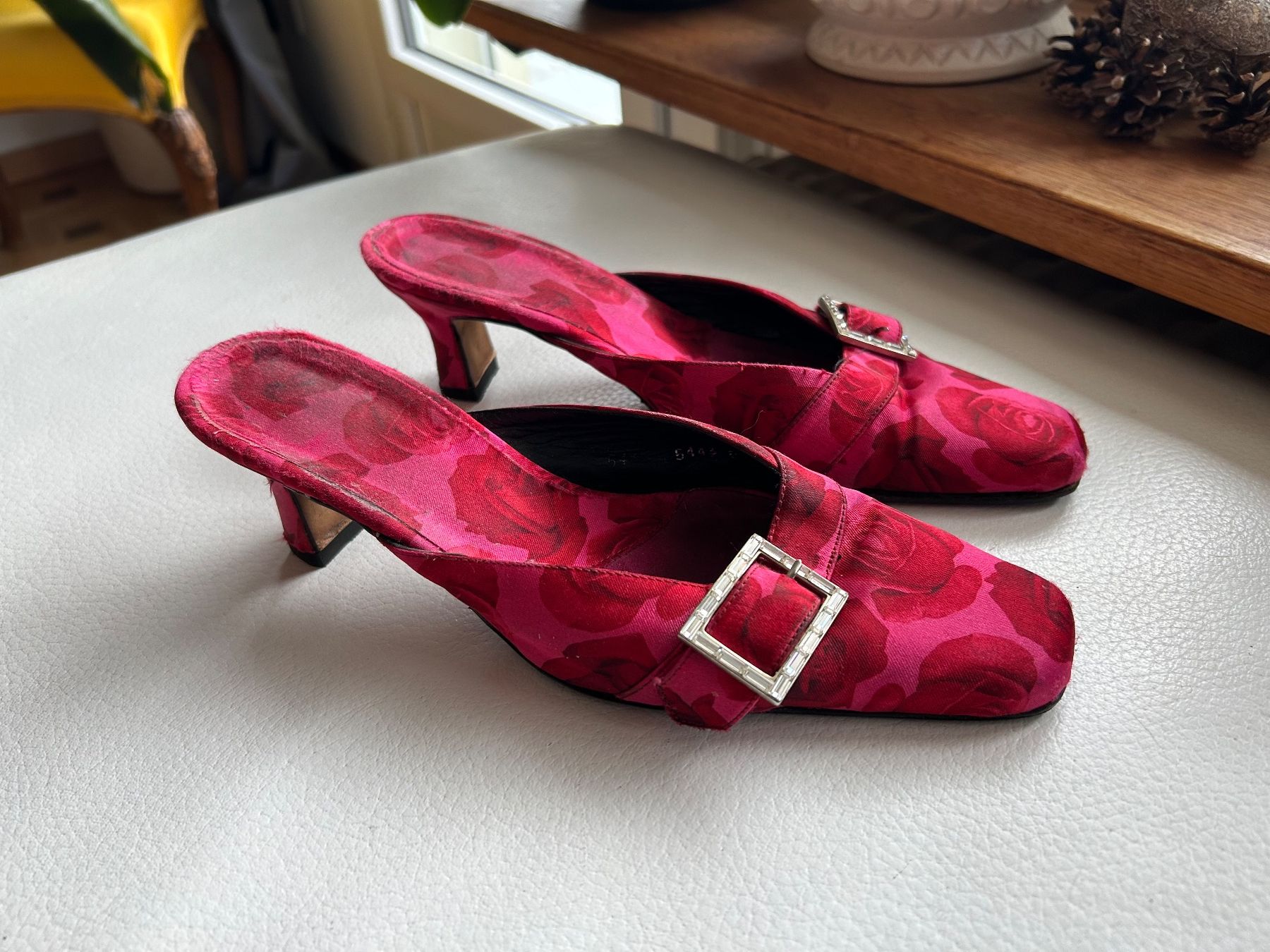 Scarpe da donna: Kitten heels (37/37.5) – Usato da Rüschlikon venduto da Tey_sl