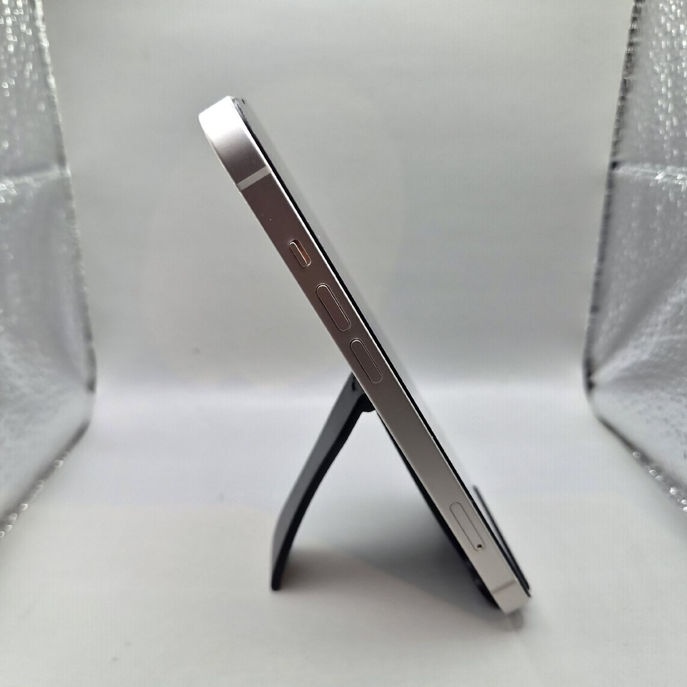 Apple Portables: Iphone13 128Gb Weiss – D'occasion à Bäretswil par Apipo42 2