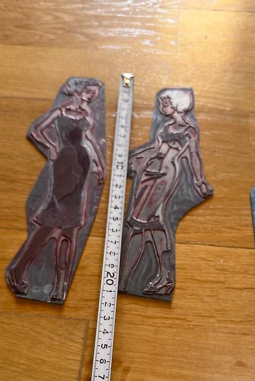 Timbri: Stempel Metall Mode Mannequin Werbung – Usato da Basel venduto da Joshy03 3