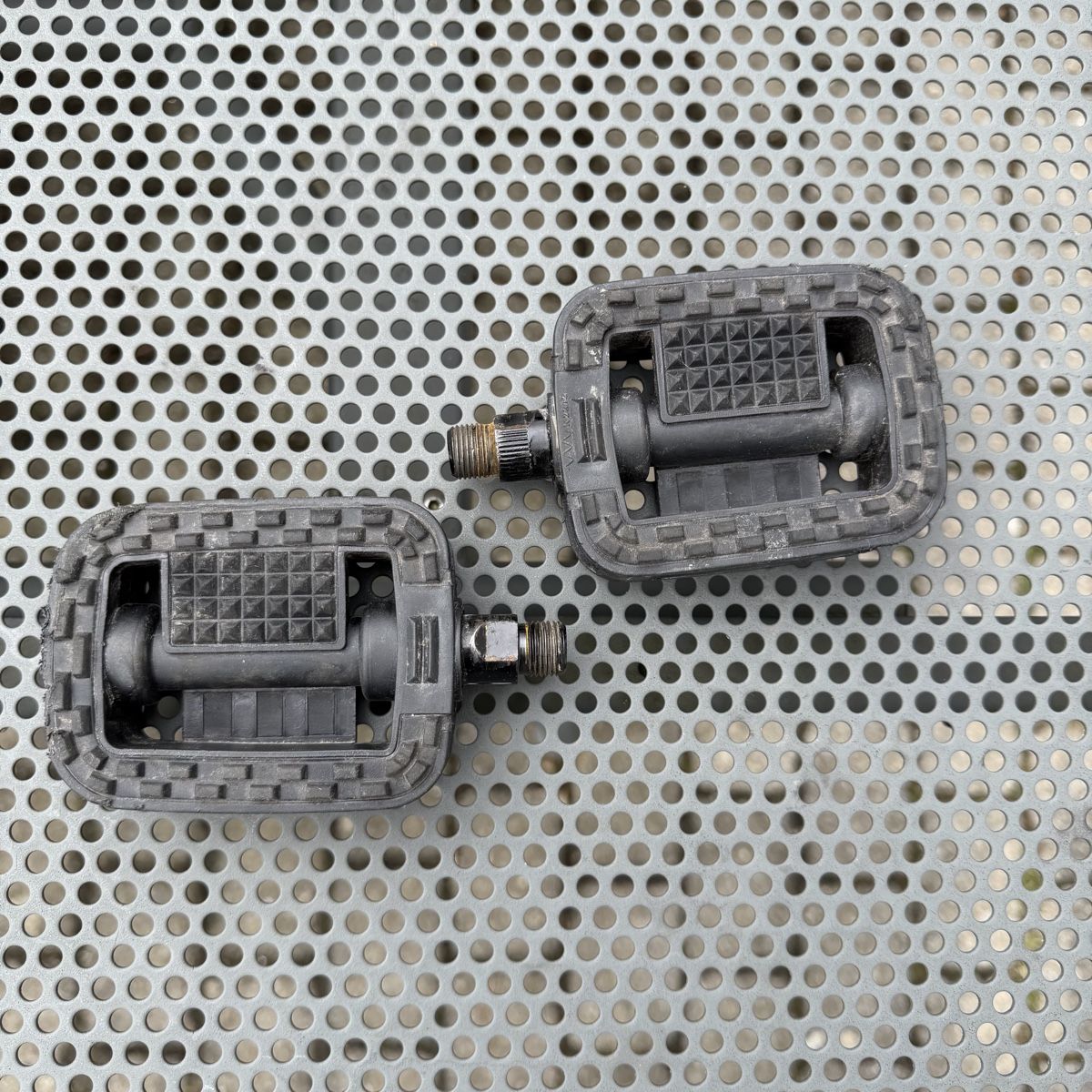 Puch Parti ricambio per ciclomotori: Puch Maxi Or Pedale Set - Top Zustand  – Nuovo (secondo la descrizione) da Wetzikon ZH venduto da ann_drh6 3