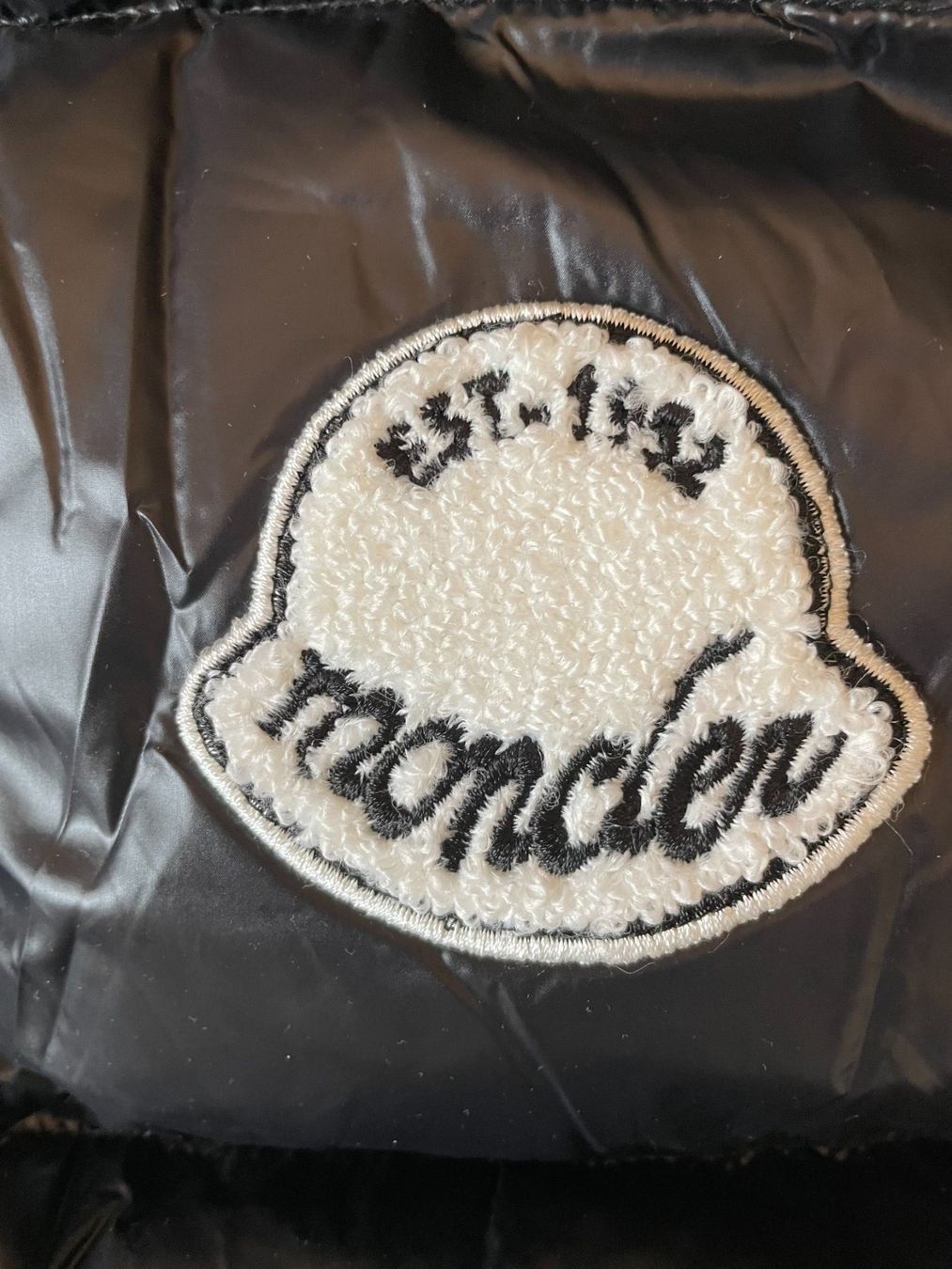 Moncler Gilet & Giacche: " NEU" Moncler Weste NFC chip – Nuovo (secondo la descrizione) da Auw venduto da Neo_z2rq 5