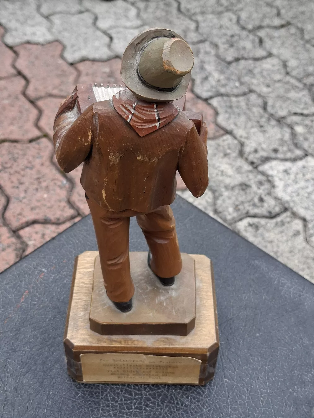 Statuette: brienzer sclultur mann mit orgeli – Usato da Villeneuve venduto da BibiVintage 5