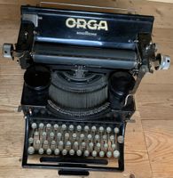 Alte Schreibmaschine Orga der Bingwerke