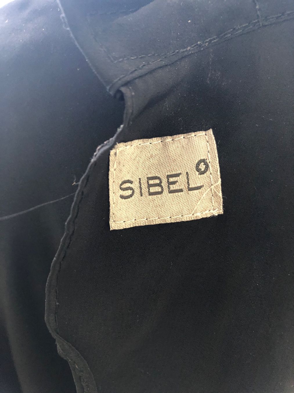 Färbemittel: Schwarzer Coiffure Umhang von Sibel – Gebraucht aus Arlesheim von leyRum4.5 3