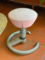 Aeris Swopper Ergo-Hocker mit rosa Woll-Bezug - gebraucht