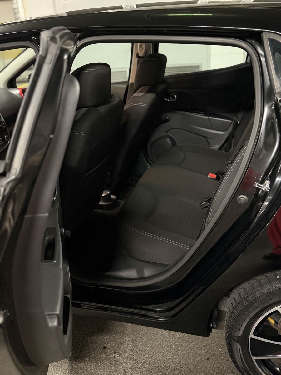 Renault Automobili: Renault Clio 1.5 dci  – Usato da Collombey venduto da mei_j7yy 3