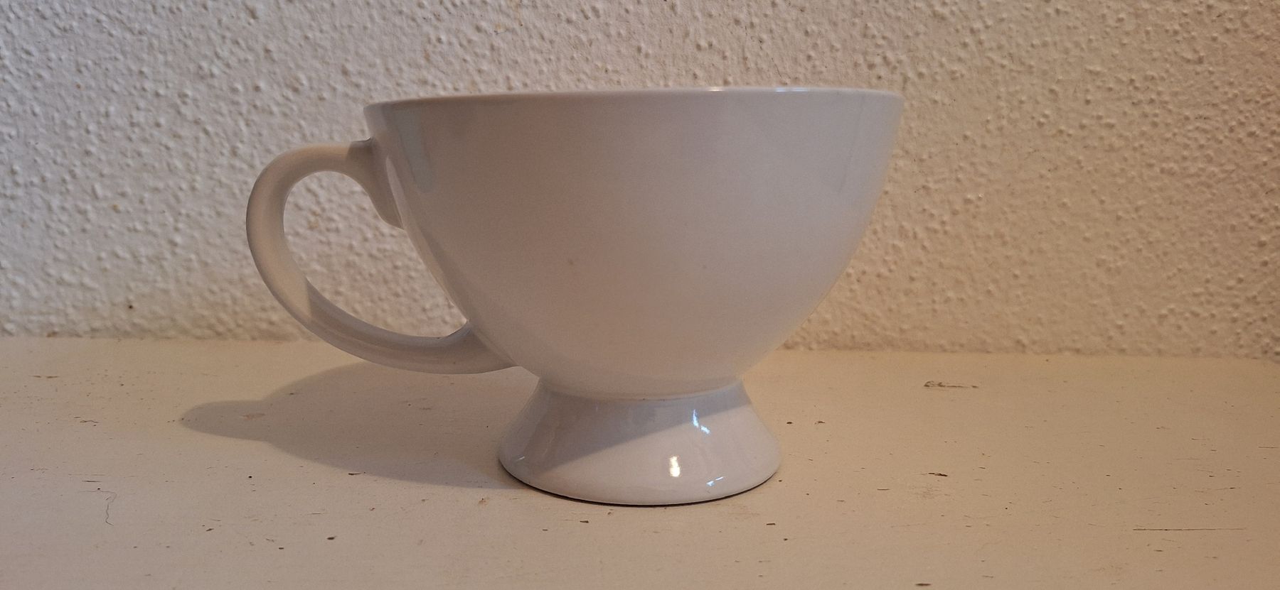 Weisse Café Latte Tasse von Depot, neuwertig, Vintage! (Gebraucht) in Richterswil für CHF 3 – mit Lieferung auf Ricardo kaufen