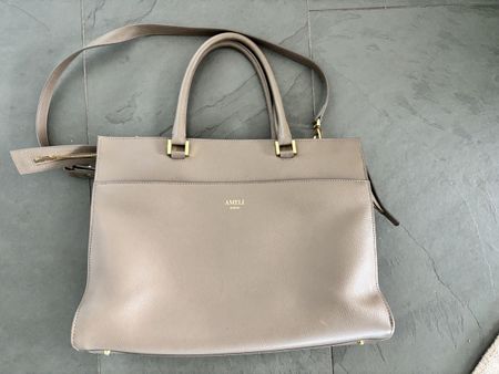 Ameli / Alemi Central in greige mit Clutch
