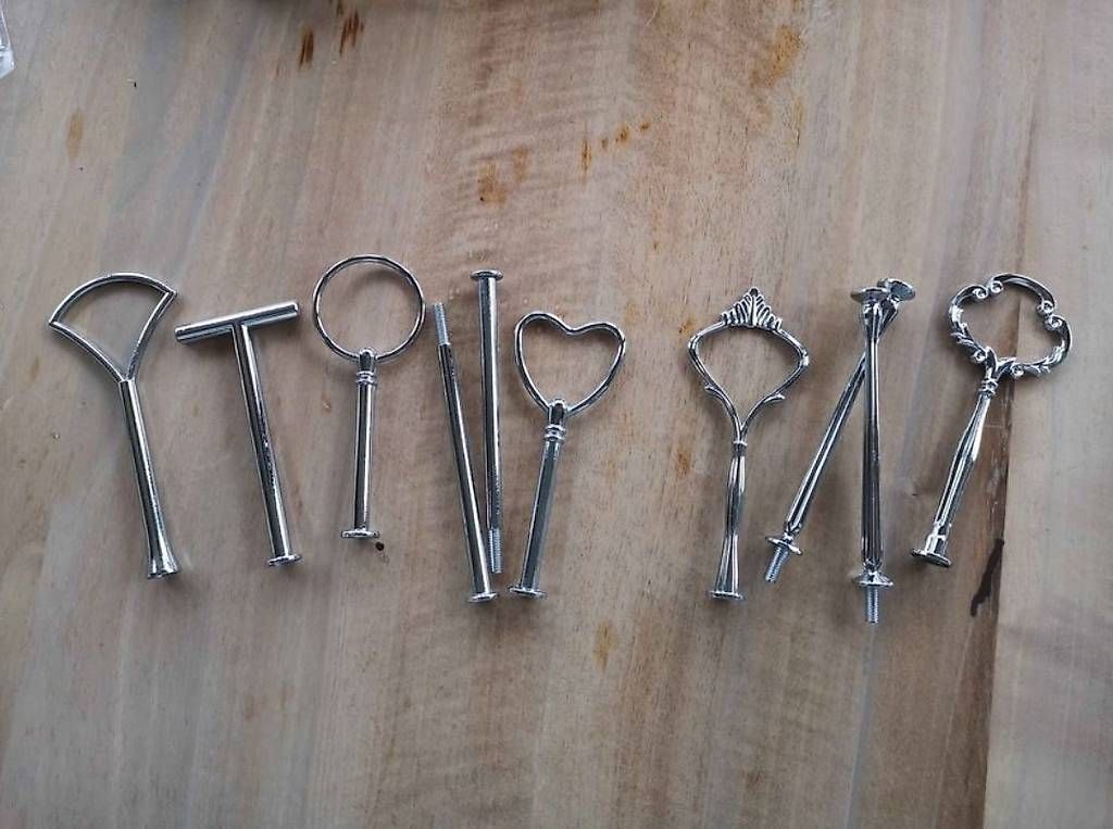 Wandhalterungen: Etageren Halter NEU – Gebraucht aus Oberlunkhofen von Barbara.Hagenbuch 1