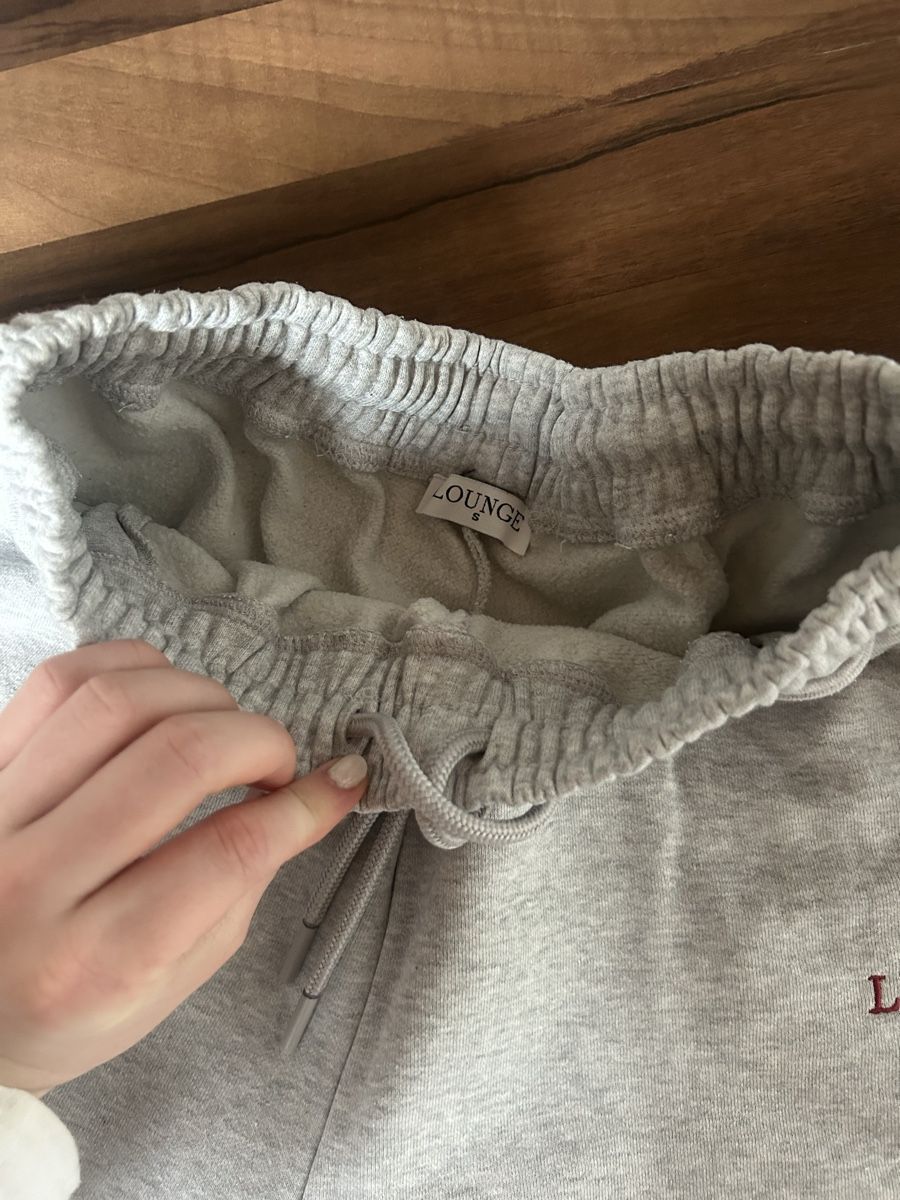 Hosen: Jogginghose Lounge S  – Neu (gemäss Beschreibung) aus Frauenfeld von juliaa.nadiaa 2