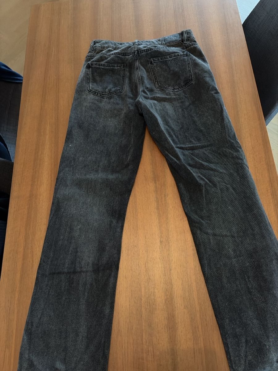 Jeans: Schwarzes Damenjeans – Nuovo (secondo la descrizione) da Dietikon venduto da me9_mh2j 1