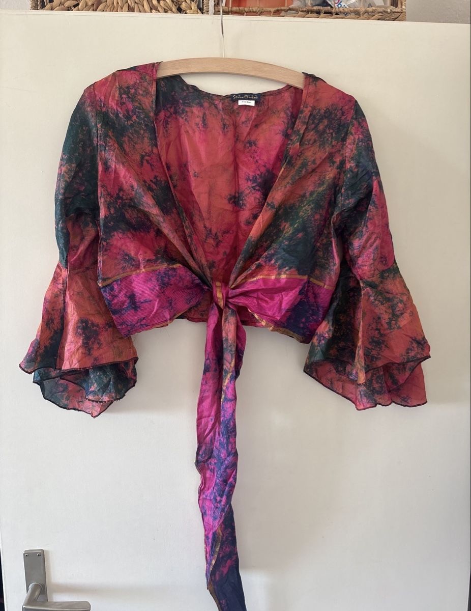 Blusen: Batik Wickelbluse – Neu (gemäss Beschreibung) aus Basel von lau_retta