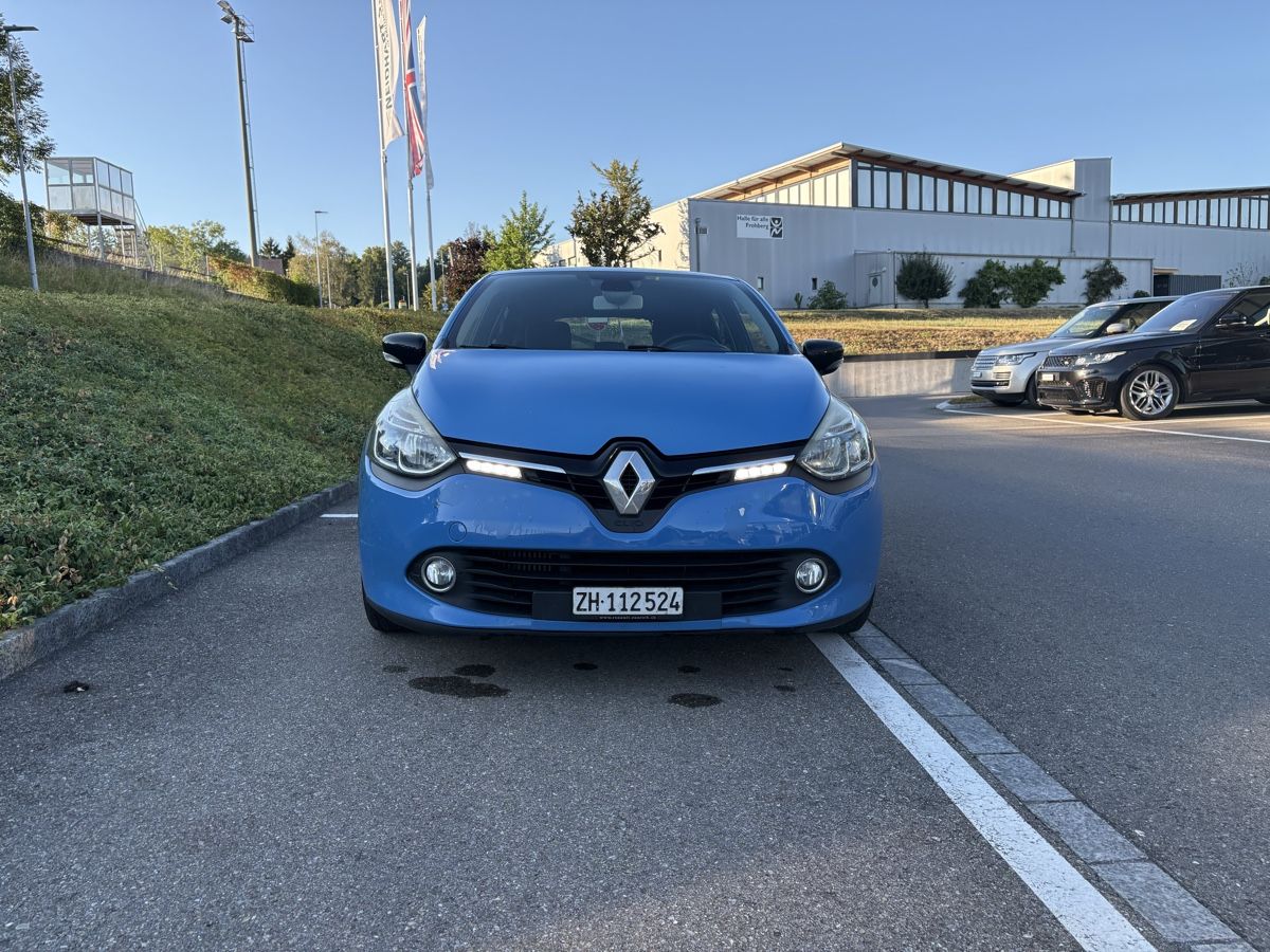 Renault Automobili: Renault Clio, 1.5 dCi 90, Diesel – Usato da Hombrechtikon venduto da giziminator 3