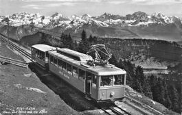 Rigi Kulm (SZ LU) Elektrische Bahn mit Alpenpanorama