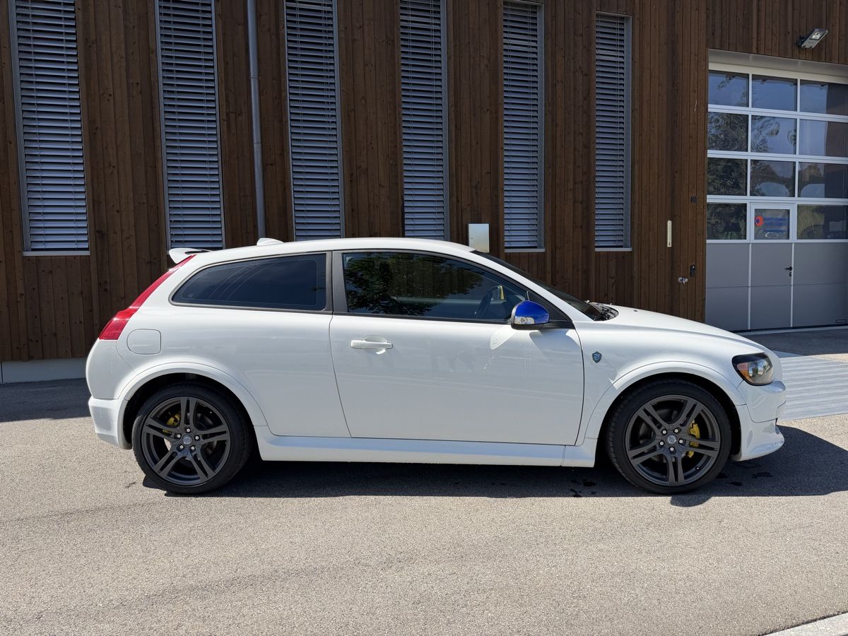 Volvo Autos: Volvo C30 D5 R – Gebraucht aus Sattel von lelehuerli7 1