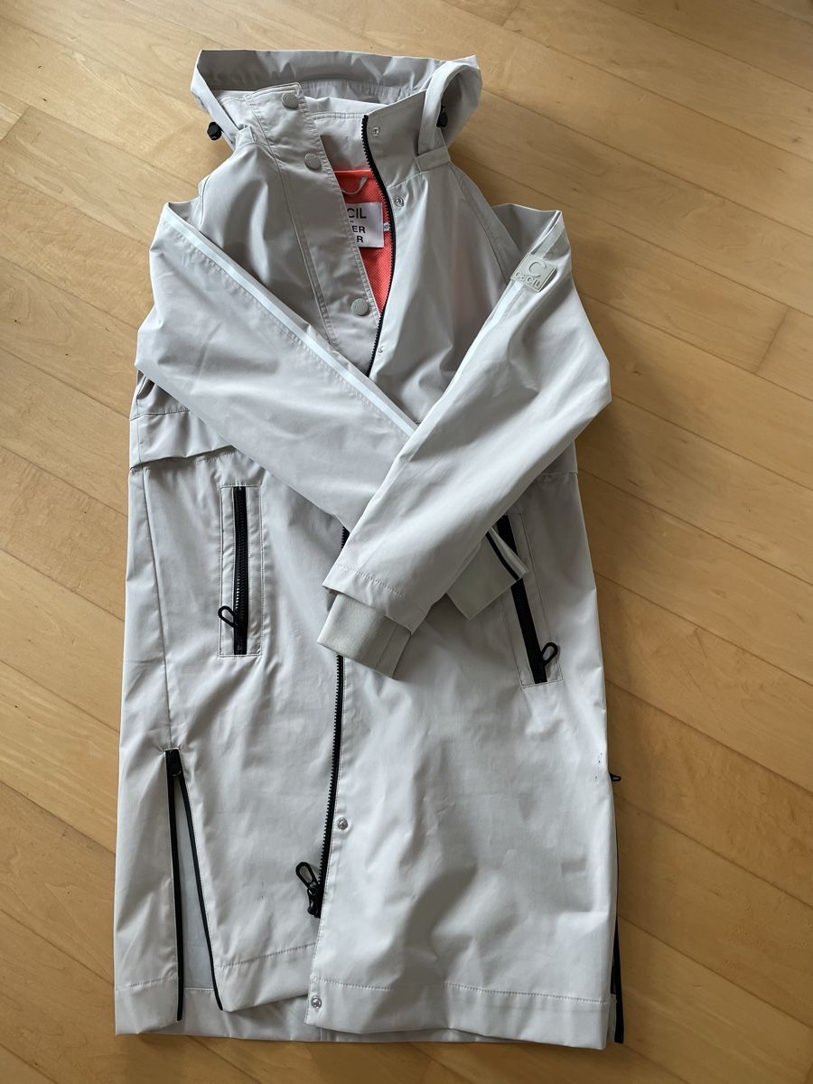 Cecil Giacche: Cecil Wind und Regenjacke  – Usato da Wilen b. Wil venduto da Baur7 5