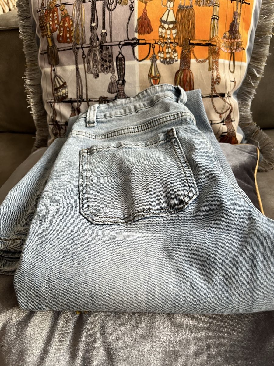 Jeans: Trendige Schlaghose Jeans in hellblau, Grösse M-L – Usato da Oberengstringen venduto da Baby_Fashion 6