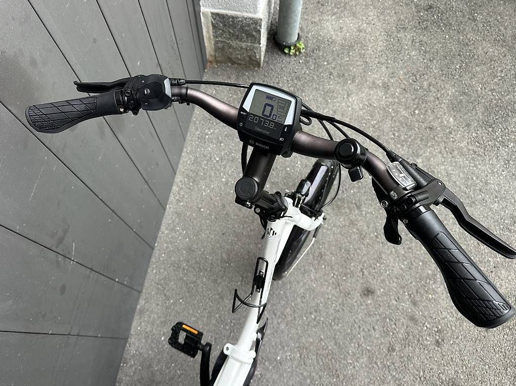 Velos: E-bike pieghevole Hercules Rob Fold 20  – Gebraucht aus Quartino von DiloUsato 4