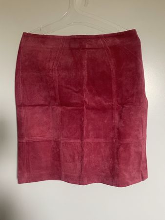 Jupe crayon Vila en daim rouge foncé taille 40