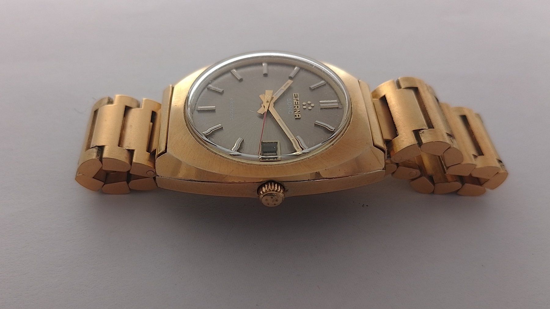 Eterna Orologi: Vintage ETERNA SONIC Electronic Stimmgabeluhr (Ref. 488 T) – Usato da Basel venduto da Givens_Watches 3
