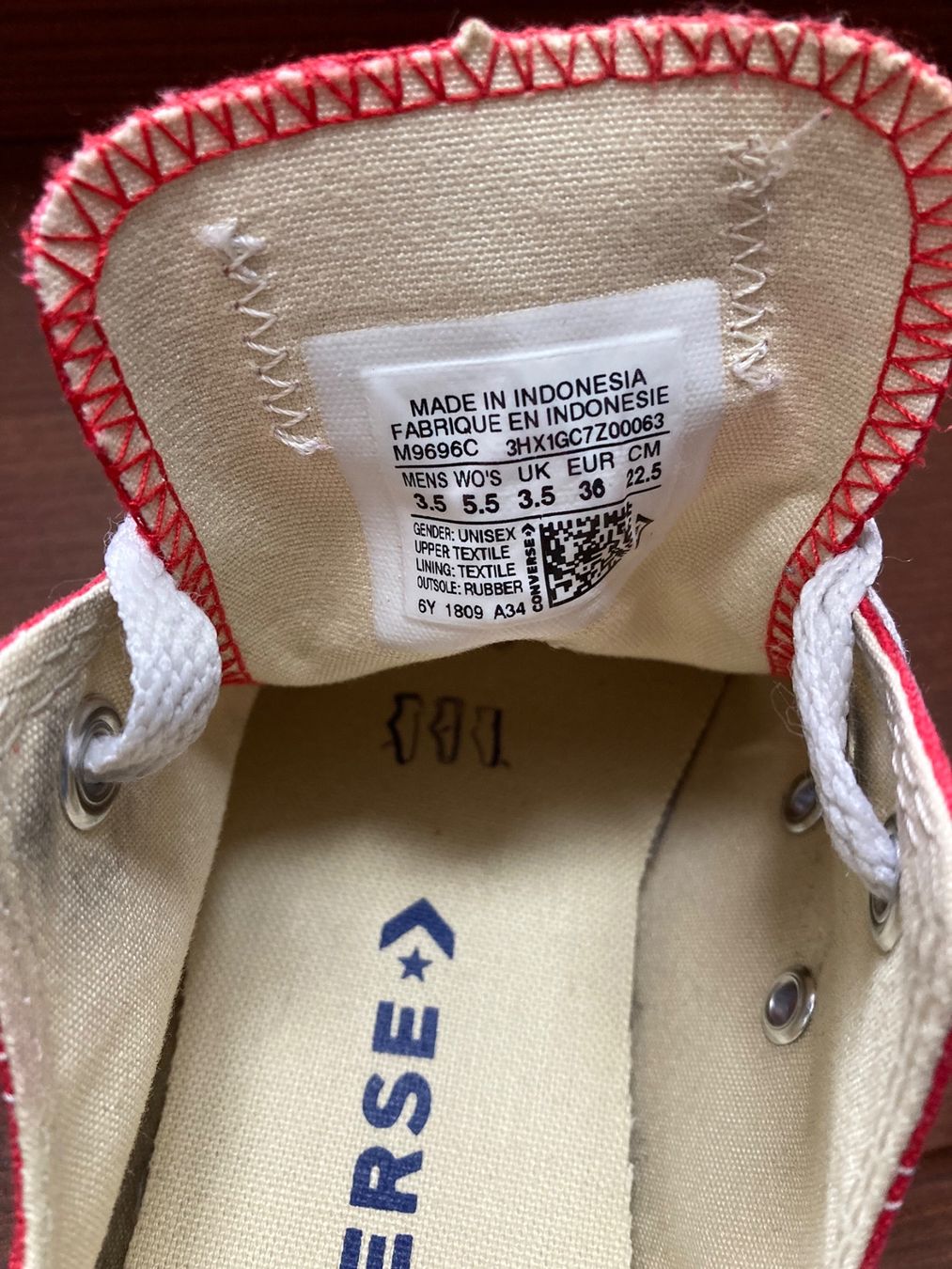 Converse Chaussures femmes: Converse rouges classiques, EU 36 – D'occasion à Vionnaz par nadinus73 3