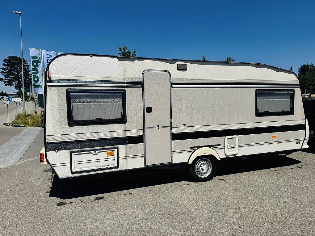 Camping Fahrzeuge: wohnwagen  – Gebraucht aus St. Gallen von babinos01 1